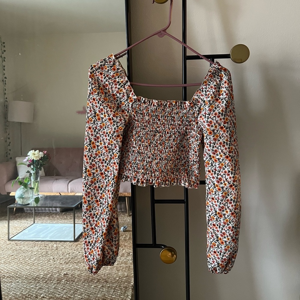 Printed floral top